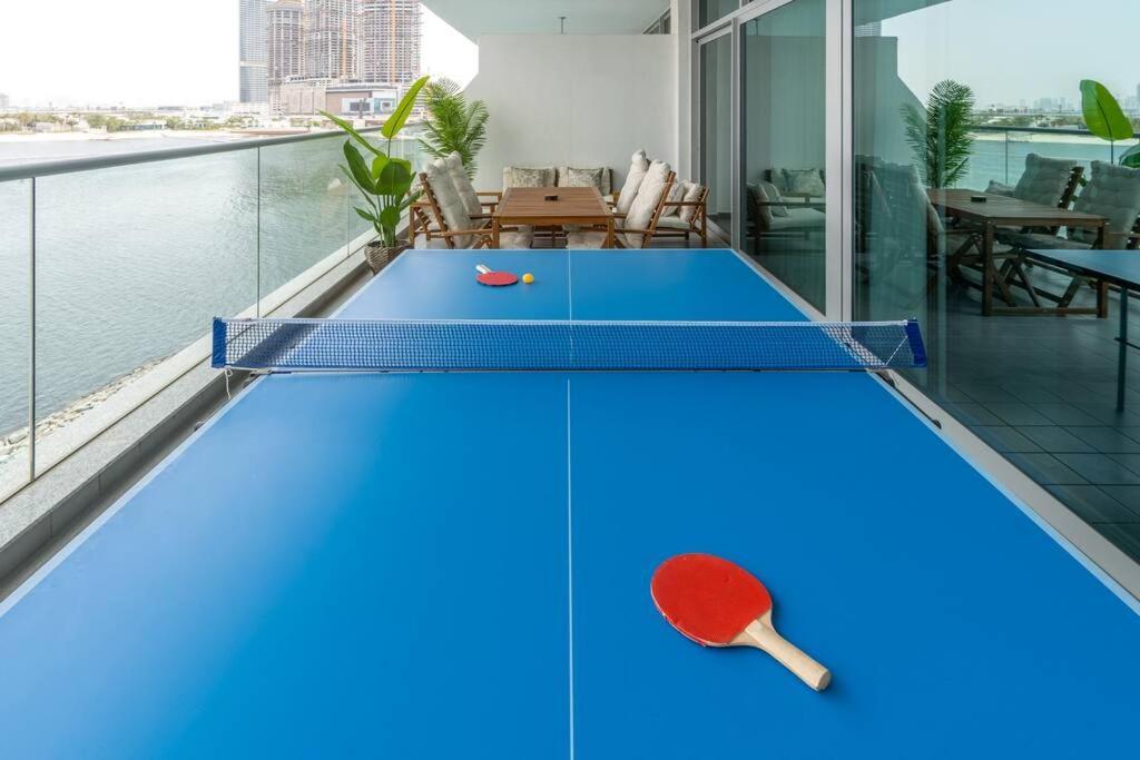 Апартаменты Luxury Palm With Billiard, Pingpong Table And Beach For 4 Дубай Экстерьер фото